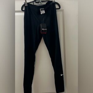 Nike Pro Women’s Leggings
